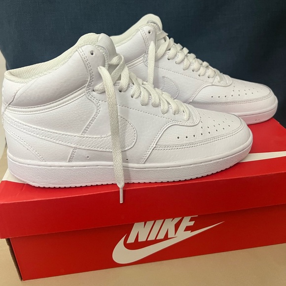 Nike Men’s Court Vision Mid Rise Top Air Force One Sneakers Size 7 - Picture 6 of 14